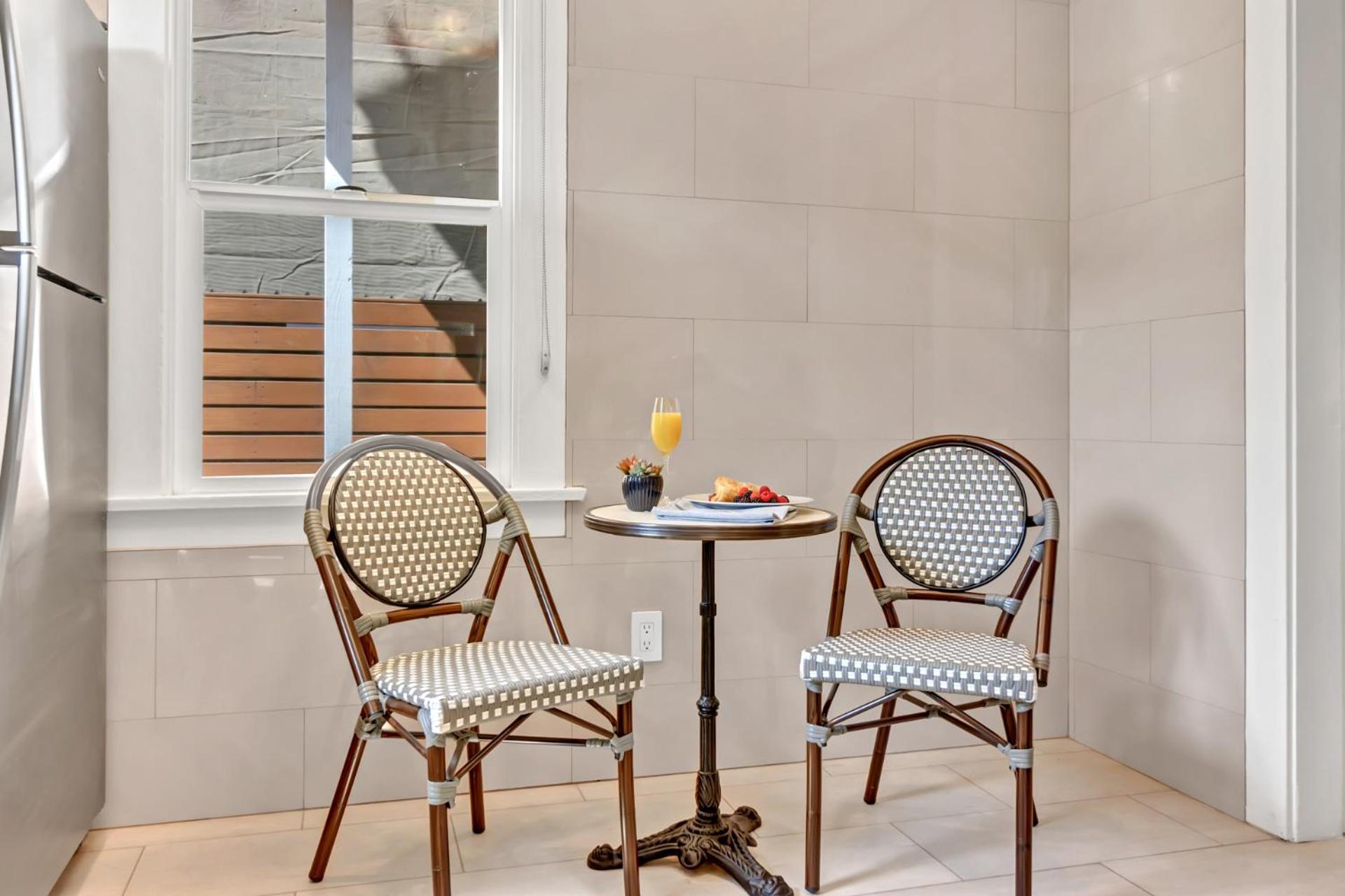 East Village Apartments Λονγκ Μπίτς Εξωτερικό φωτογραφία